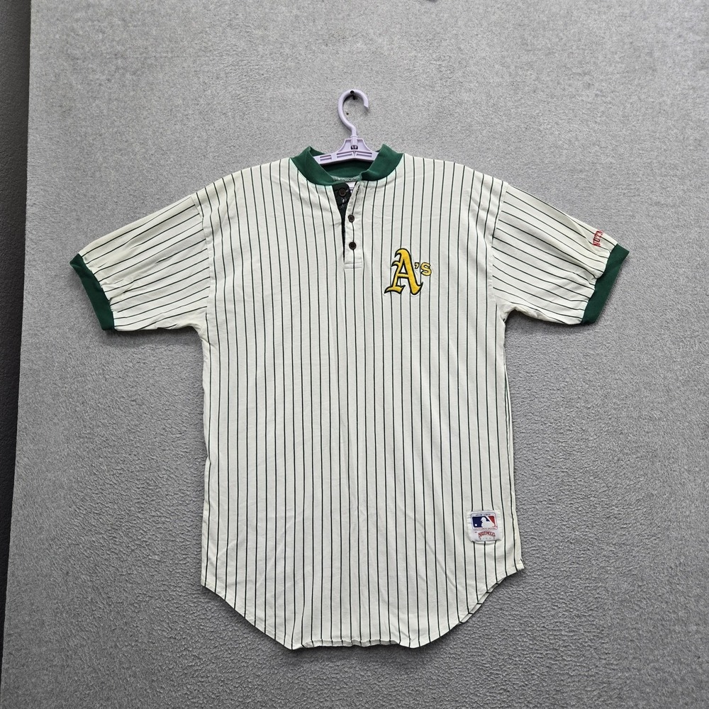 VINTAGE Oakland Athletics Men Jersey XL White Embroidered Nutmeg Striped Team